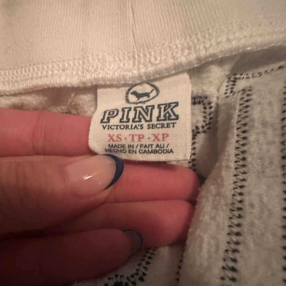 Victoria’s Secret PINK Joggers - Picture 8 of 8